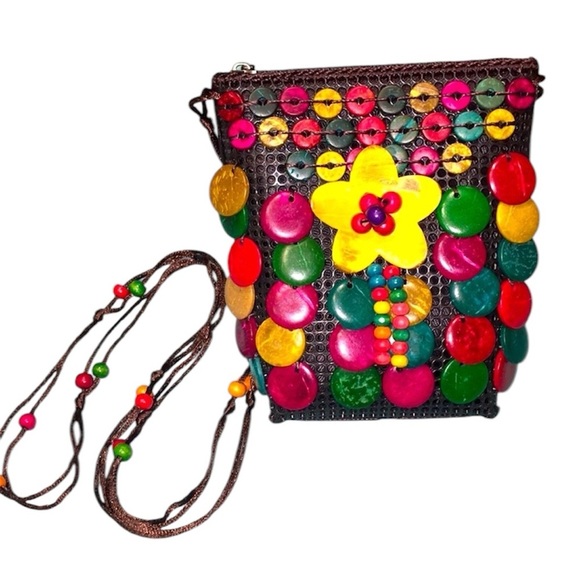 Handbags - Purse Daisy Life coconut shell Basket weave.